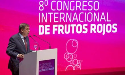 Luis Planas subliniază excelența sectorului fructelor roșii și angajamentul Guvernului de a-și consolida viitorul
