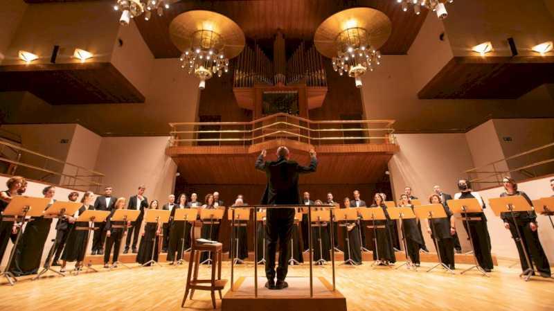 Orchestra și Corul Comunității Madrid încheie sezonul 2022-23 cu un concert tribut adus folclorului spaniol