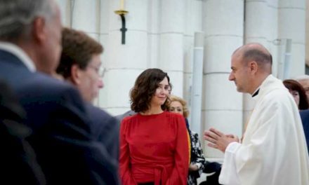 Díaz Ayuso participă la Liturghia pentru începutul slujirii pastorale a lui José Cobo în calitate de Arhiepiscop de Madrid