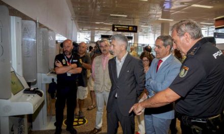 Grande-Marlaska vizitează dispozitivul Operațiunii Strâmtorii din Algeciras