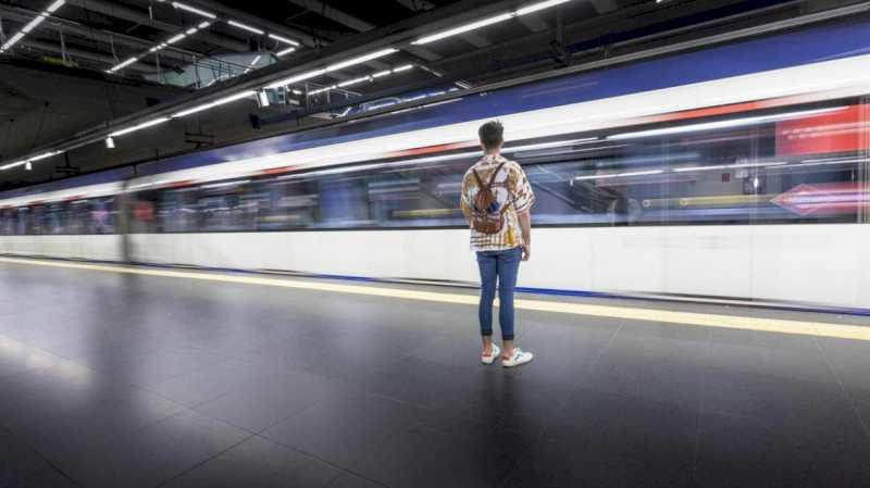 Comunitatea Madrid le garantează celor afectați de lucrările de pe linia de metrou 7B un canal de comunicare periodic și permanent