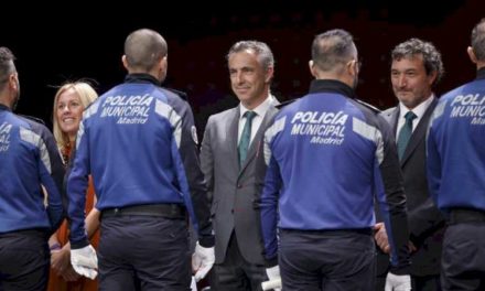 Comunitatea Madrid acordă diplomele noii clase de ofițeri de poliție locală din regiune