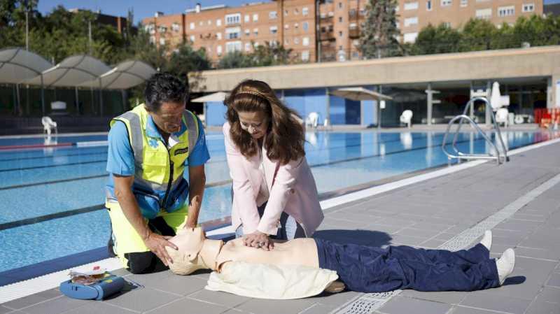 Comunitatea Madrid crește numărul defibrilatoarelor în spațiile din afara domeniului sănătății cu 6%