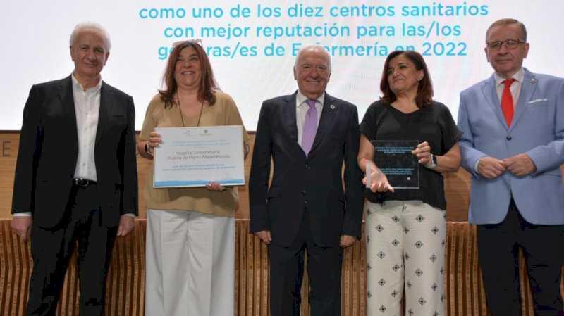 El equipo de enfermería del Hospital Puerta de Hierro, entre los diez más valorados de España por la profesión enfermera