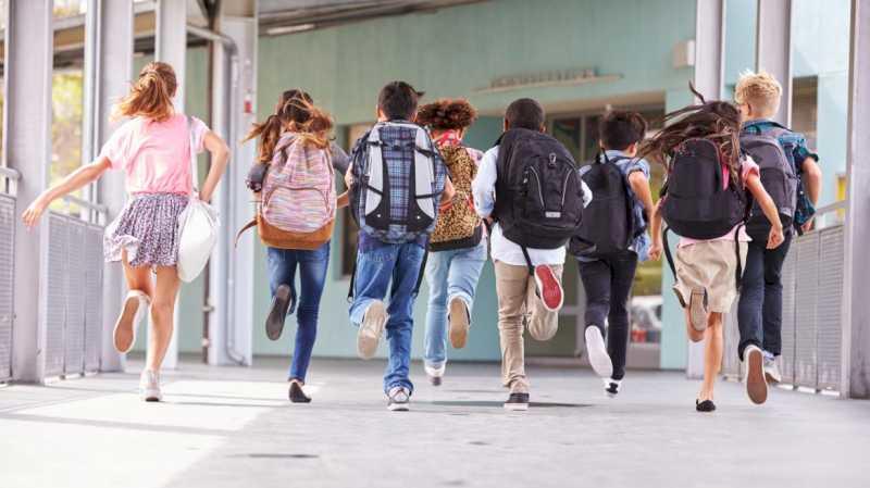 Peste 1.100 de școli din Comunitatea Madrid au folosit programul Sociescuela anul trecut