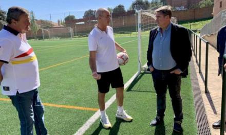 Comunitatea Madrid instalează un gazon artificial nou și tehnologic pe terenul de fotbal Chapinería