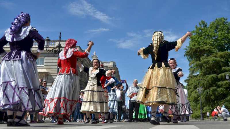 Comunitatea Madrid prezintă un program extins de dans bazat pe dansuri tradiționale și flamenco pentru Hispanidad 2023