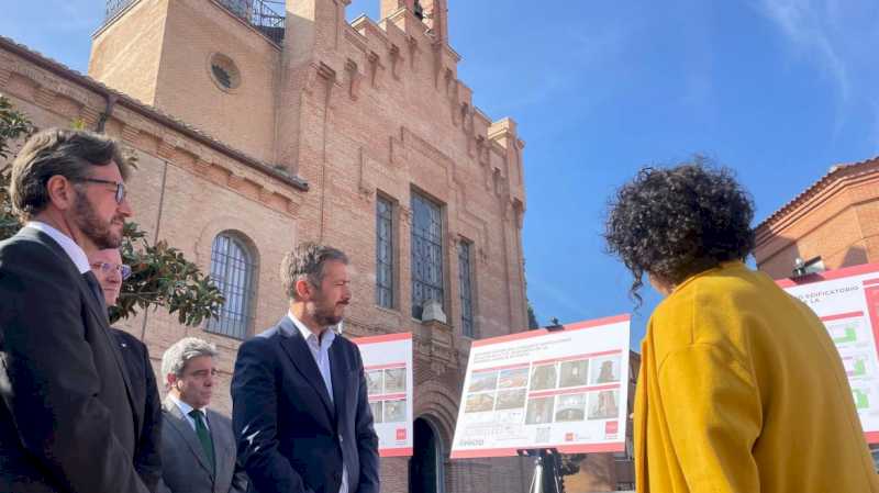 Comunitatea Madrid predă consiliului municipal Pinto mănăstirea și biserica renovate Sagrada Familia