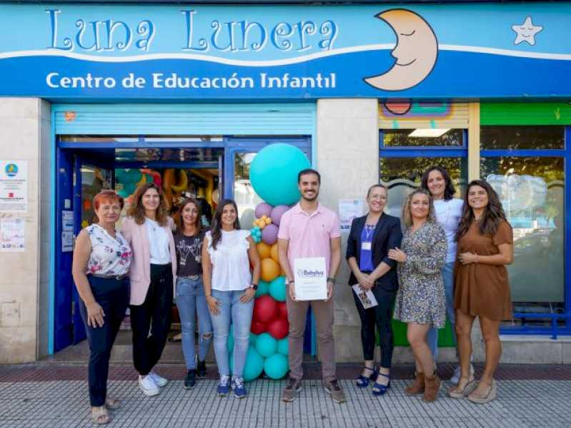 Torrejón – Creșa Luna Lunera a găzduit un Show Room în care a fost oferită o piață pentru copii cu servicii destinate mamelor și taților…