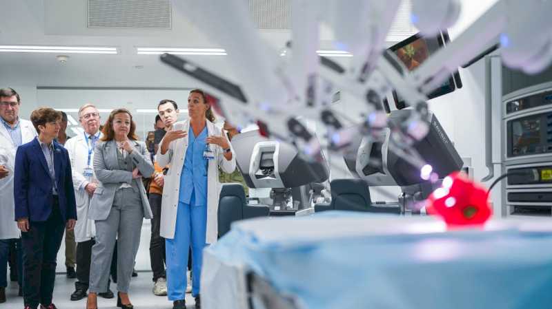Comunitatea Madrid crește spitalele publice cu 140% cu tehnologie robotică înaltă pentru intervenții chirurgicale