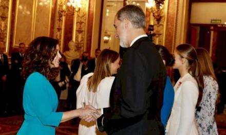 Díaz Ayuso participă la jurământul Constituției Spaniole a Prințesei Asturiei