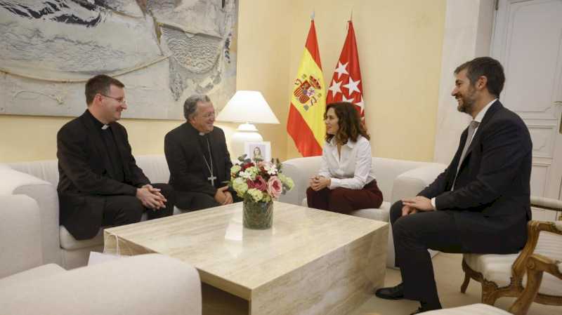 Díaz Ayuso se întâlnește cu episcopul Episcopiei de Getafe, care deservește 48 de municipalități din regiune