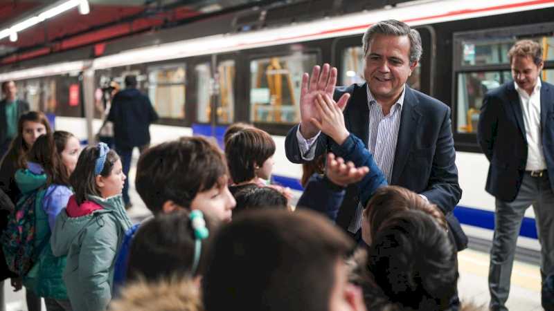 Comunitatea Madrid încurajează utilizarea responsabilă a metroului în rândul studenților din regiune prin proiectul AulaMetro