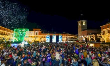Torrejón – Primire minunată de către mii de Torrejoneros la inaugurarea strălucitoare a spectaculosului iluminat de Crăciun al orașului…