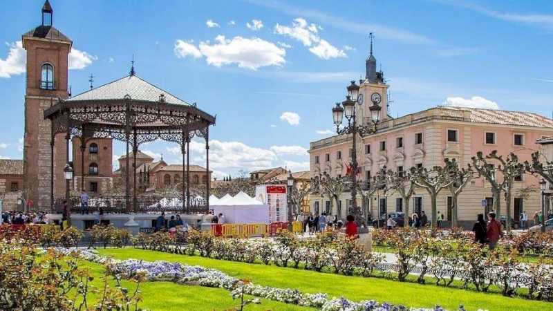 Comunitatea Madrid îi încredințează producătorului Clara Pérez direcția artistică a Festivalului Ibero-American al Epocii de Aur. Clasici în Alcalá