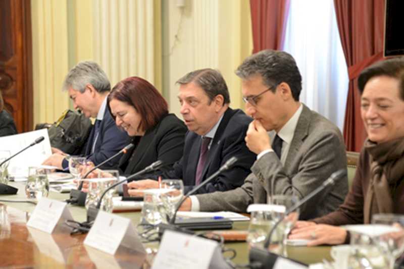 Luis Planas: Guvernul va consolida și va spori rolul cooperativelor agroalimentare