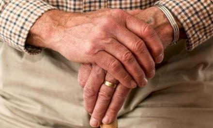 Comunitatea Madrid reînnoiește programul Cuídame pentru a menține rădăcinile persoanelor în vârstă din Sierra Norte