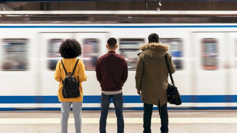 Comunitatea Madrid va investi aproape 1.000 de milioane de euro pentru a oferi în continuare transport public de calitate în metrou și EMT