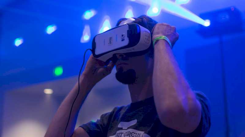 Comunitatea Madrid încorporează realitatea virtuală în noua ofertă de formare pentru angajații publici