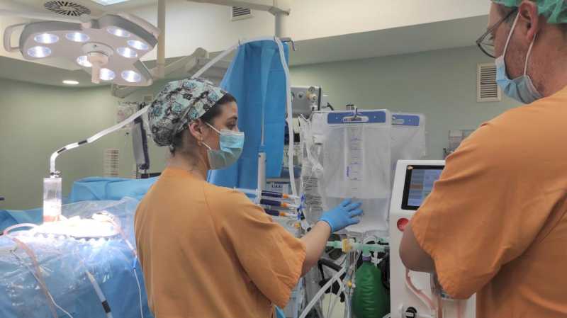 Spitalul Universitar din Fuenlabrada tratează peste 1.000 de pacienți cu cancer complex cu chimioterapie intraperitoneală hipertermică