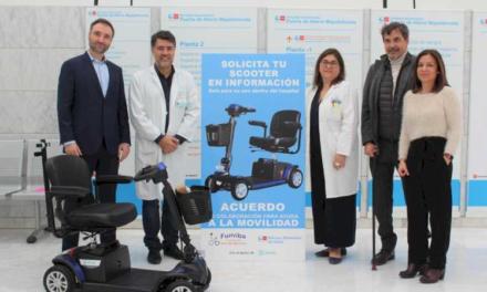 Spitalul Puerta de Hierro oferă vehicule pacienților cu mobilitate redusă pentru a le facilita călătoria