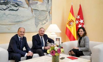 Díaz Ayuso se întâlnește cu reprezentanți ai Confederației Cooperativelor de Locuințe din Spania