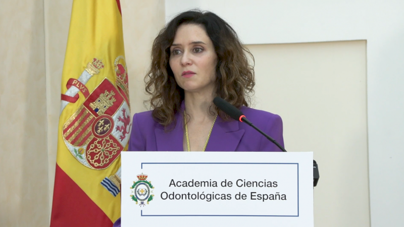 Díaz Ayuso, recunoscut de Academia Spaniolă de Științe Dentare: „Vrem ca sănătatea orală să fie orientată spre prevenire”