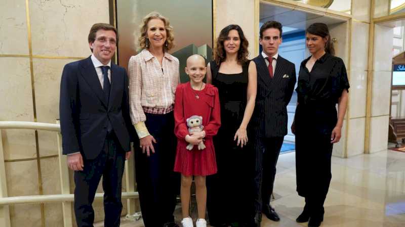 Díaz Ayuso la gala de caritate împotriva sarcomului Ewing: „Toți împreună pentru a face din această lume un loc mai bun pentru a trăi”