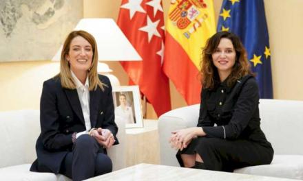 Díaz Ayuso discută cu președintele Parlamentului European situația politică înaintea următoarelor alegeri europene din iunie