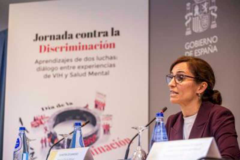 Mónica García: „Stigma și discriminarea dăunează sănătății fizice, mintale și sociale”