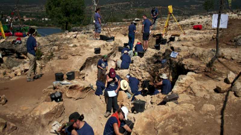 Comunitatea Madrid deschide astăzi termenul limită pentru a solicita vizite ghidate la Parcul Arheologic El Valle de los Neandertales