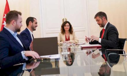 Díaz Ayuso îl primește pe primarul din Torrejón de Ardoz pentru a promova serviciile publice și promovarea turismului