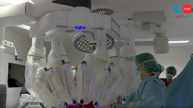 Sănătatea publică din Madrid, pionier în Spania în extracția parțială a ficatului de la un donator viu prin chirurgie robotică