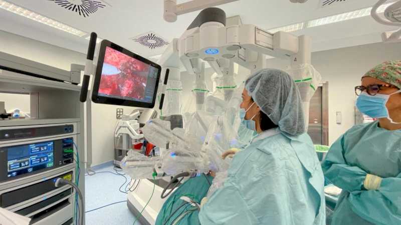 Spitalul Puerta de Hierro încorporează chirurgia robotică în portofoliul său de servicii