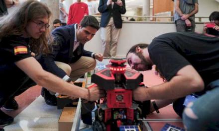 Comunitatea Madrid concurează la concursul de creare de roboți Eurobot Spania cu participarea a 80 de tineri din regiune