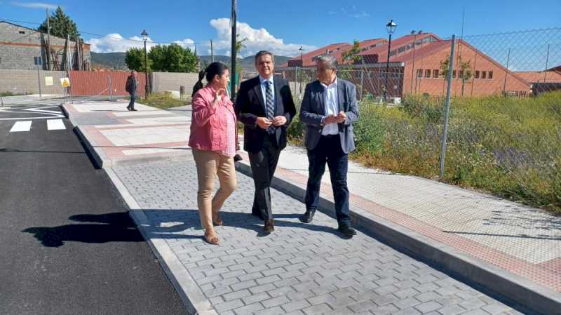 Comunitatea Madrid finalizează dezvoltarea de terenuri în Villa del Prado unde va construi 90 de locuințe pentru familiile vulnerabile