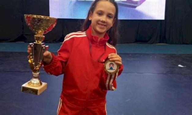 Torrejón – Torrejonera, Elena Fernández Castillo, în vârstă de numai șase ani, a ales cea mai bună dansatoare în ediția a V-a a da…