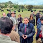 Luis Planas reiterează angajamentul Guvernului față de creșterea extensivă a animalelor