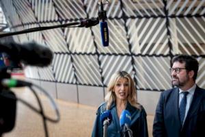 yolanda-diaz-reclama-a-bruselas-una-directiva-europea-que-regule-el-derecho-a-la-desconexion