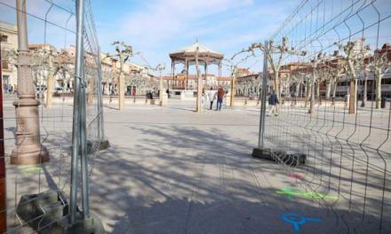 Alcalá – Comienzan las obras de mejora, mantenimiento y rehabilitación de la Plaza de Cervantes