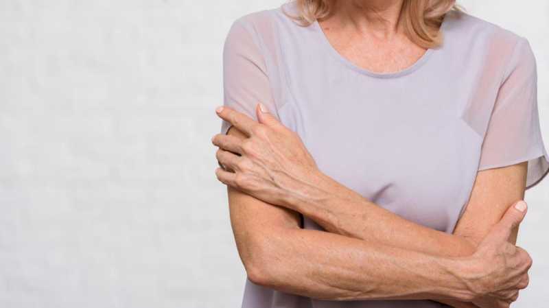 El Hospital público del Henares ofrece sesiones informativas sobre la menopausia a su población