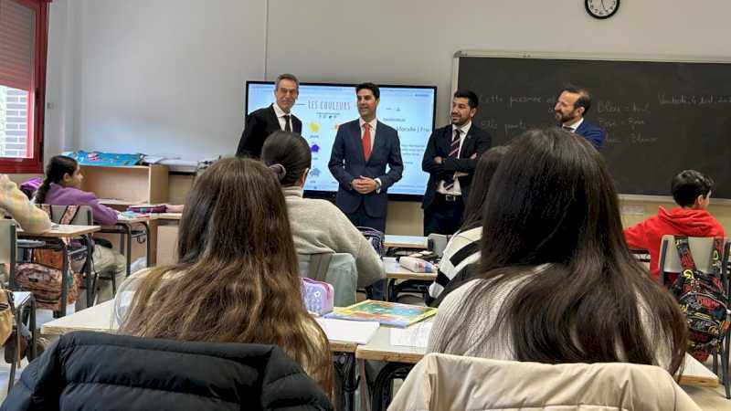 La Comunidad de Madrid mejora la oferta educativa pública en el instituto público de El Boalo