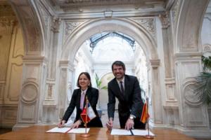espana-y-chile-abren-una-etapa-de-colaboracion-cultural-en-materia-de-memoria-democratica