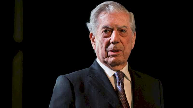 La Comunidad de Madrid concederá la Medalla Internacional de las Artes a Mario Vargas Llosa