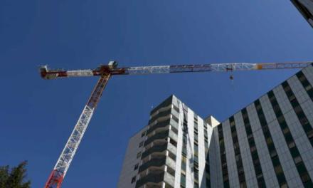 El Hospital público Ramón y Cajal comienza las obras de rehabilitación de sus fachadas
