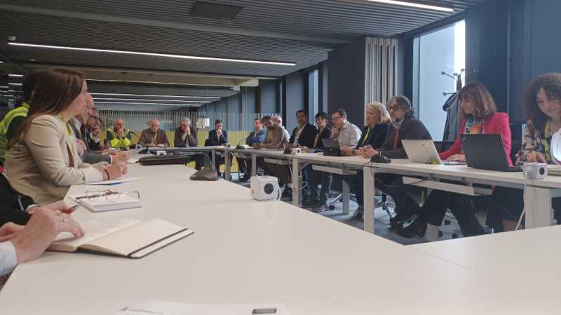 La Comunidad de Madrid presenta el plan de movilidad por las obras del tercer carril de la M-607