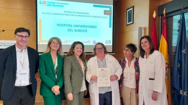 El Hospital público del Sureste, reconocido por su excelencia en los cuidados de Enfermería